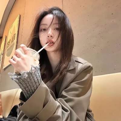 离婚后三个美女爆宠我